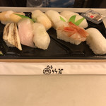 User's review image for 築地 竹若 エキュート品川店