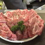 用戶對於羊肉炭火焼 肉汁屋的評論圖