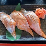用户对于支笏湖観光センター的评论图