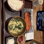 用戶對於炭火焼干物定食 しんぱち食堂 天神パルコ店的評論圖