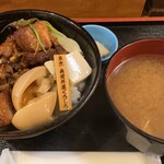 用戶對於角煮丼屋くろしろ端なれ的評論圖