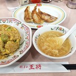 User's review image for 餃子の王将 水道橋店