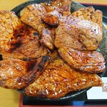 用户对于豚丼のかしわ的评论图