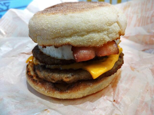 用户对于マクドナルド 有明パークビル店的评论高清图