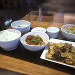 用戶對於八仙閣本店レストラン 彩虹的評論圖