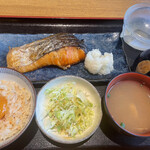 用戶對於一夜干しと海鮮丼 できたて屋 ステラプレイス店的評論圖