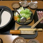 用戶對於しゃぶしゃぶ 温野菜 新橋店的評論圖