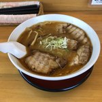 用户对于ラーメン かまじい的评论图