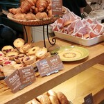 用户对于パンドブルー 堀川今出川店的评论图