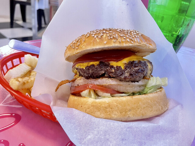 User's recommendation image for CAROLINE DINER