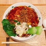 用戶對於担担麺の掟を破る者的評論圖