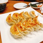 用户对于24時間 餃子酒場 目黒店的评论图