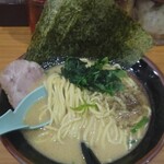 用户对于横浜家系ラーメン 中野家 中野富士見町店的评论图