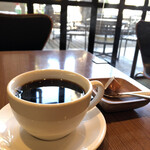 用戶對於Cafe Shakey's的評論圖