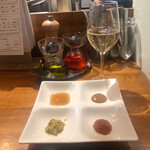 User's review image for スタンドシャン食 TOKYO恵比寿 Champagne & GYOZA BAR