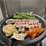 User's review image for サムギョプサル×韓国料理 コギソウル 梅田お初天神店