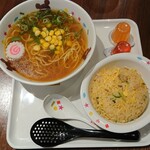 用户对于ラーメン魁力屋 西大路西ノ京店的评论图