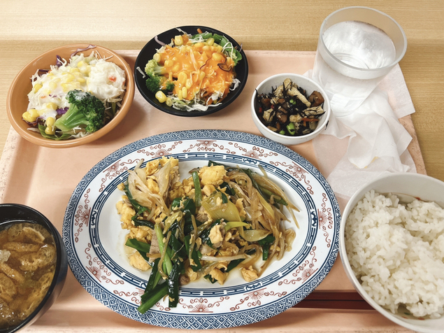 用戶對於東京ダイヤビルディング 食堂 1号館的評論圖
