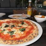 用户对于Pizzeria Bar Trico 新橋本店的评论图