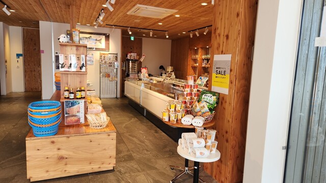用户对于まちの駅 標津サーモンプラザ 売店的评论高清图