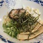用戶對於らーめん 亀王 阪急東通り店的評論圖