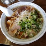 用户对于たかばしラーメン 亀岡店的评论图