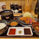 用户对于牛カツ京都勝牛 原宿明治通り店的评论图