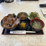 用户对于豚丼のかしわ的评论图