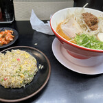 用戶對於ラーメン雷蔵 諸岡店的評論圖
