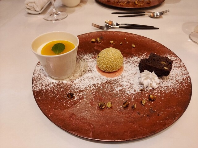 用戶對於クラブチャイナ的評論高清圖