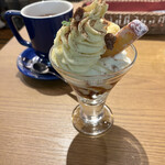 用户对于梅田 阪急三番街 リバーカフェ的评论图