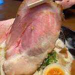 用户对于白湯麺専門店 丸福ラーメン 守口店的评论图