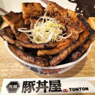 用户对于元祖豚丼屋 TONTON 船場センタービル10号館店的评论高清图