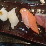 用戶對於すし銚子丸 日野店的評論圖