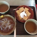 用戶對於忠僕茶屋的評論圖