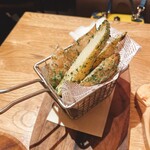 用户对于YONA YONA BEER WORKS 青山店的评论图