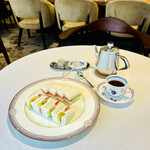 User's review image for Salon de fable