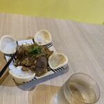 用户对于ダナン町的评论图