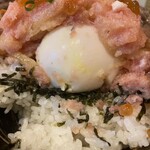 用戶對於吉祥寺 肉ドレス海鮮丼 渋谷道玄坂店的評論圖