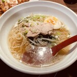 用戶對於重慶酒楼的評論圖