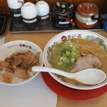 User's review image for 天下一品 府中中河原店