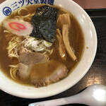用戶對於三ツ矢堂製麺 中目黒店的評論圖