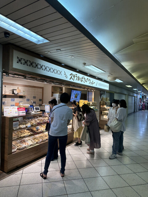 用户对于ステラおばさんのクッキー 池袋駅店的评论高清图