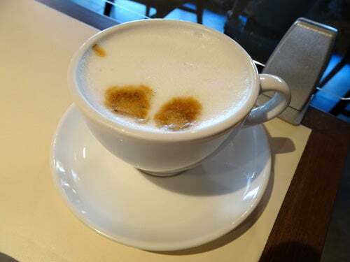 用戶對於淡路坂珈琲 お茶の水店的評論圖