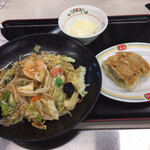用戶對於餃子の王将 上鳥羽店的評論圖