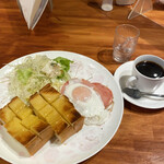 User's review image for CAFE 梅の木