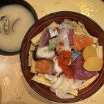 用戶對於初音鮨本店的評論圖