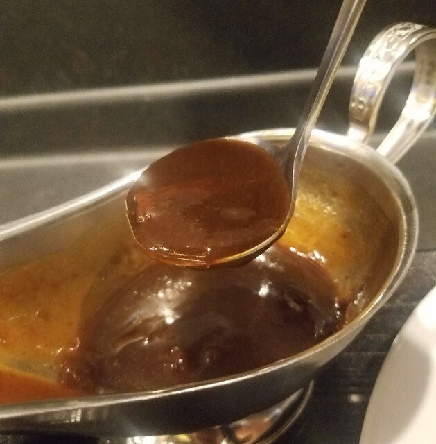 User's recommendation image for 旨さと辛さがここちよい黒カレー 萬栄カレー