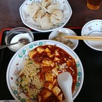 用戶對於皇庭餃子房的評論圖