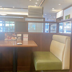 用户对于ロイヤルホスト 桜川店的评论图